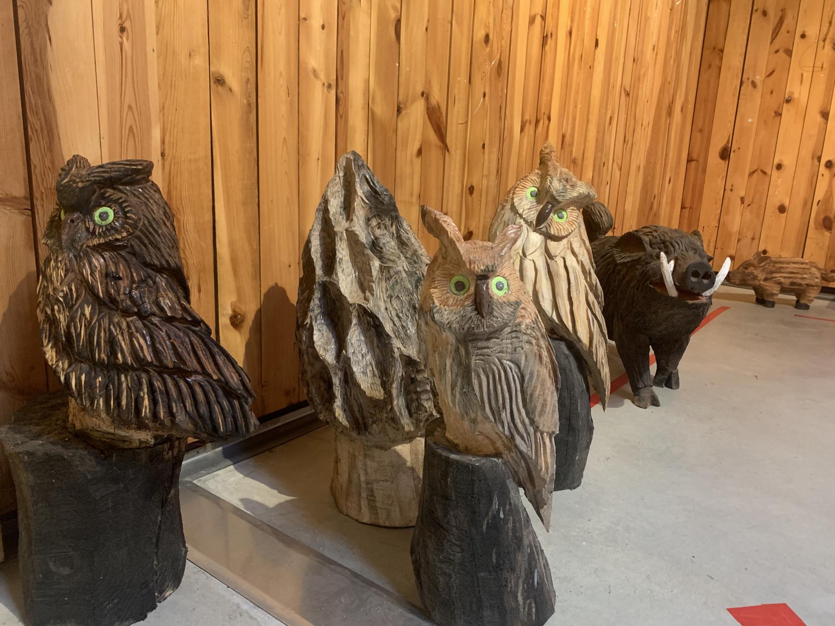 Exposicion esculturas de madera