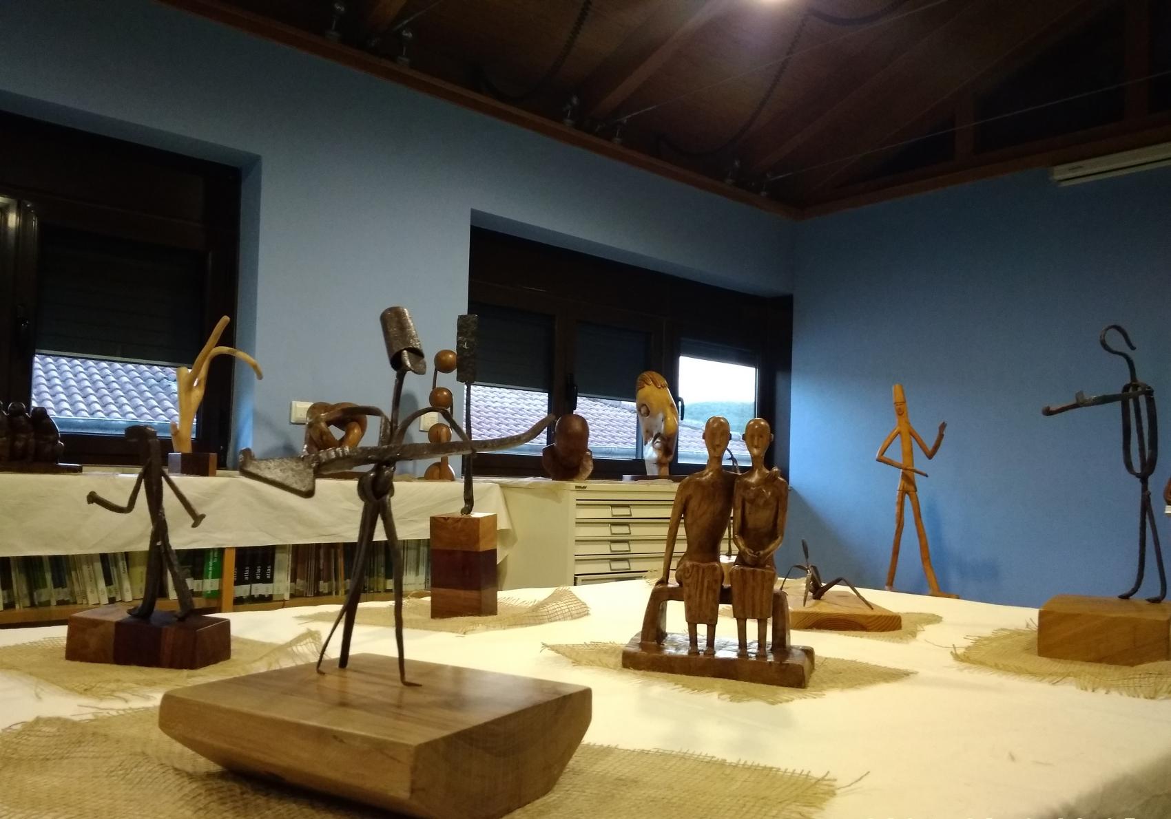 Exposición de esculturas "Madera, una vida infinita", de Pepe "LA CHANA"