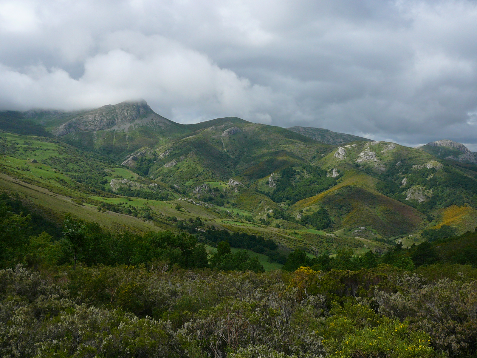 La Junta adjudica la obra del mirador de la senda del Monte Mayor y el aparcamiento de los Grullos por valor de 113.000 €