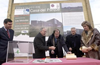 LA JUNTA Y ENDESA FIRMAN EL CONVENIO DE COLABORACIÓN PARA LA CONSTRUCCIÓN DE LA CASA DEL PARQUE DE MEDULAS