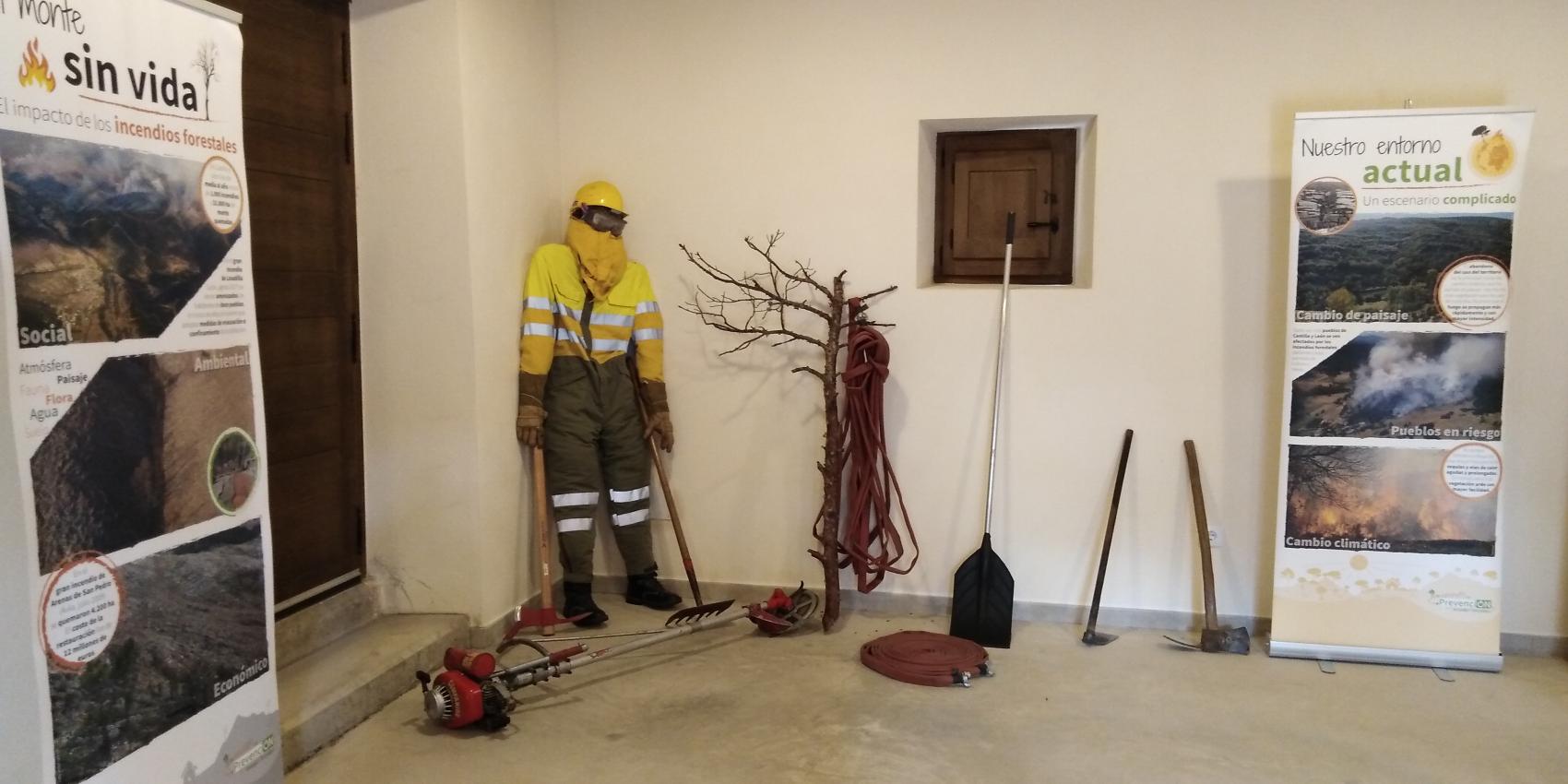 Exposición “Yo me enchufo con la prevención de incendios forestales”
