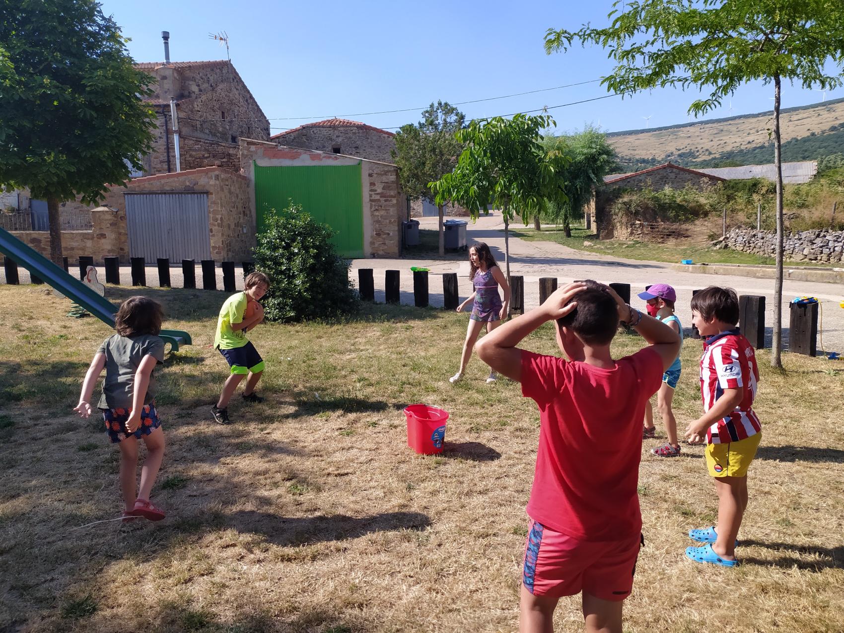 Gymkana infantil acuática ventosa de la sierra
