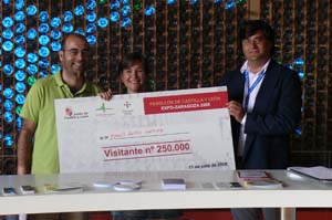EL PABELLON DE CASTILLA Y LEON, EN LA EXPO DE ZARAGOZA, RECIBE AL VISITANTE 250.000