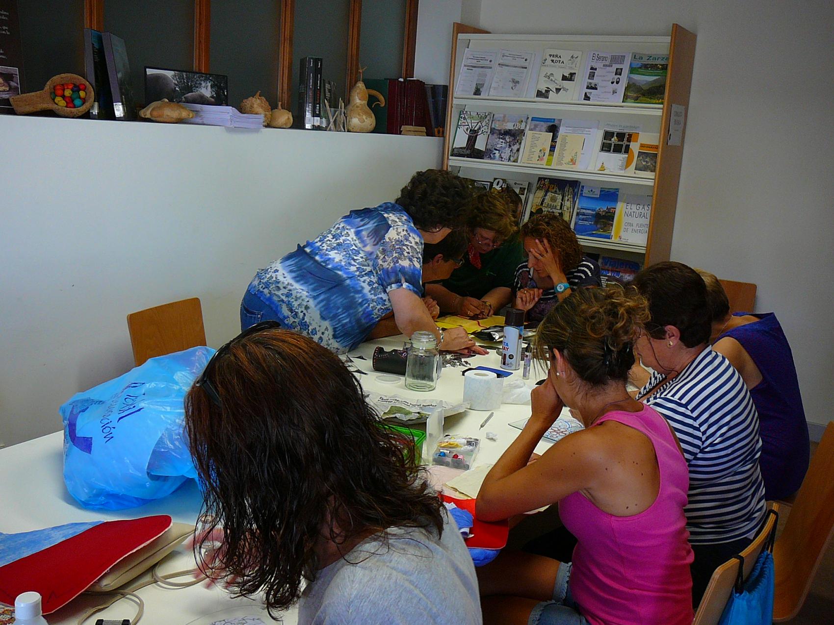 Taller de elaboración de bolsas de tela
