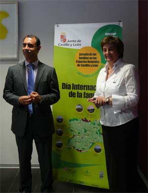 Los consejeros de Medio Ambiente y Familia presentan el Día de la Familia en los Espacios Naturales