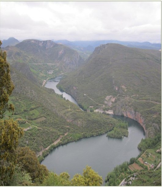 La Casa del Parque de Las Médulas organiza una ruta interpretativa al “Balcón de Peñarrubia”.