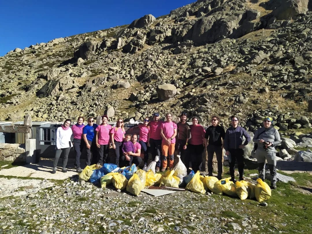 Voluntariado ambiental gredos limpio 2023