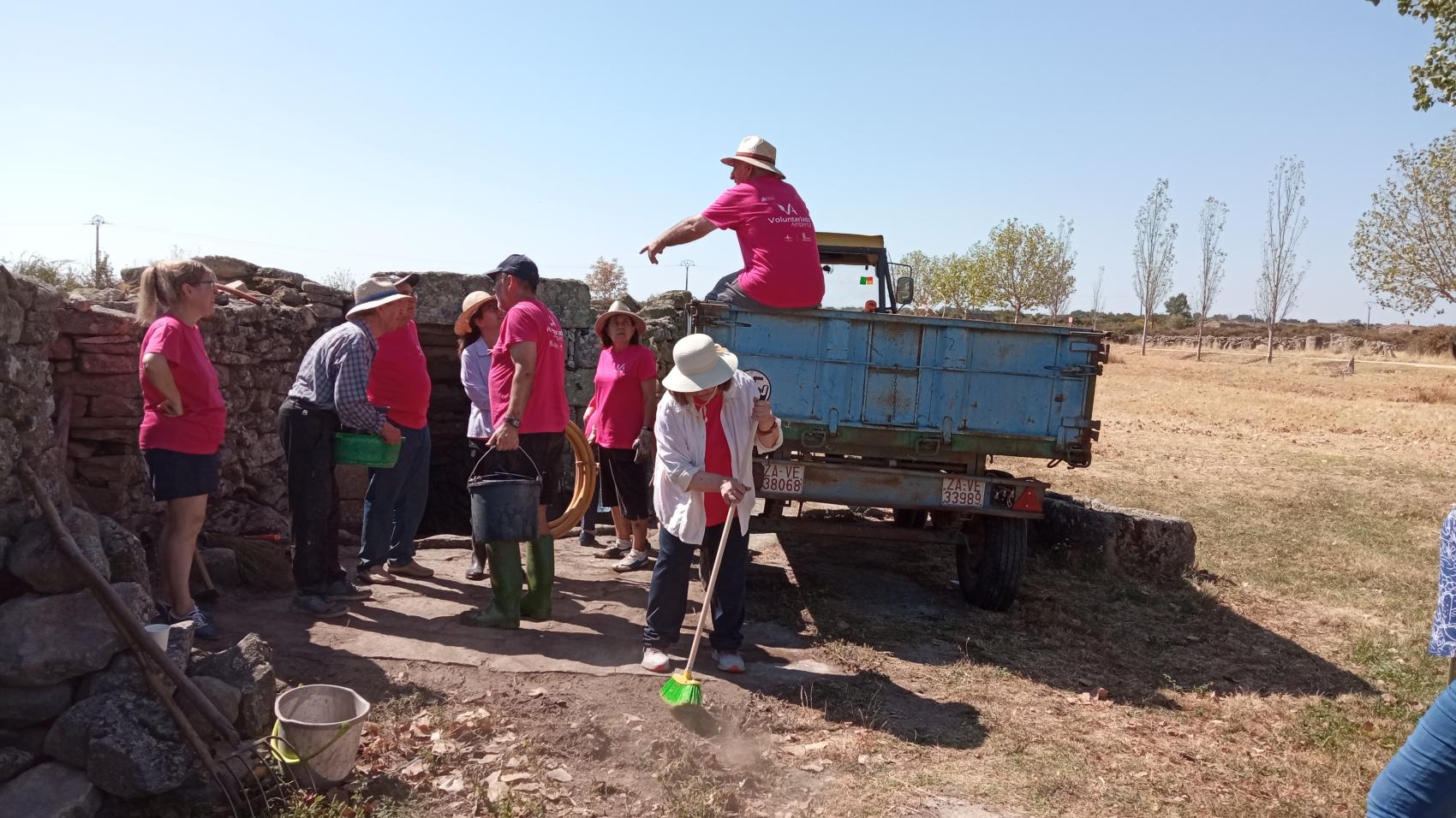 Voluntariado ambiental en pino del oro